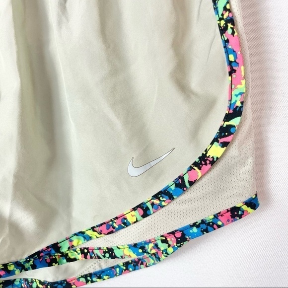 Nike Dri-Fit Gray Tan Colorful Trim Athletic Running Shorts S - Picture 2 of 3